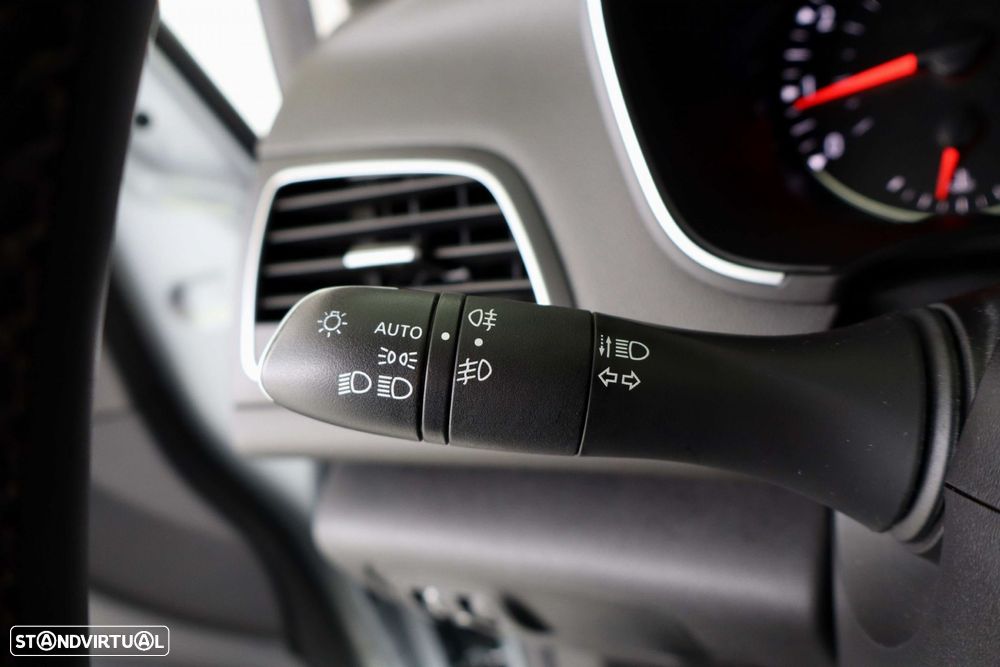 Renault Mégane Sport Tourer 1.3 TCe Limited - 20