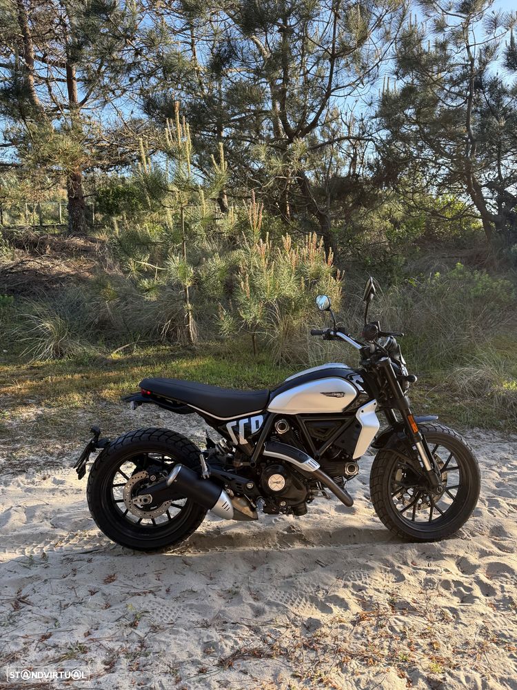 Ducati Scrambler Scrambler Icon Thrilling Black - 2