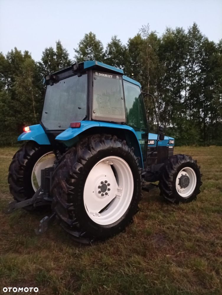 New Holland 7740 - 4