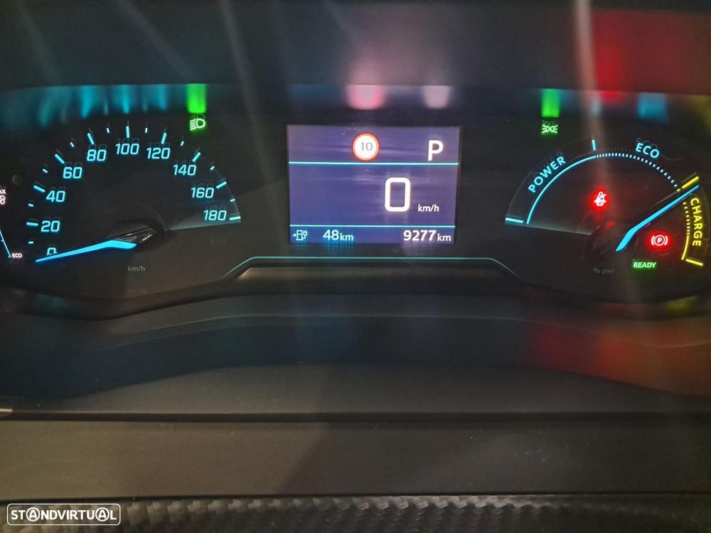 Peugeot e-2008 54 kWh Style - 18