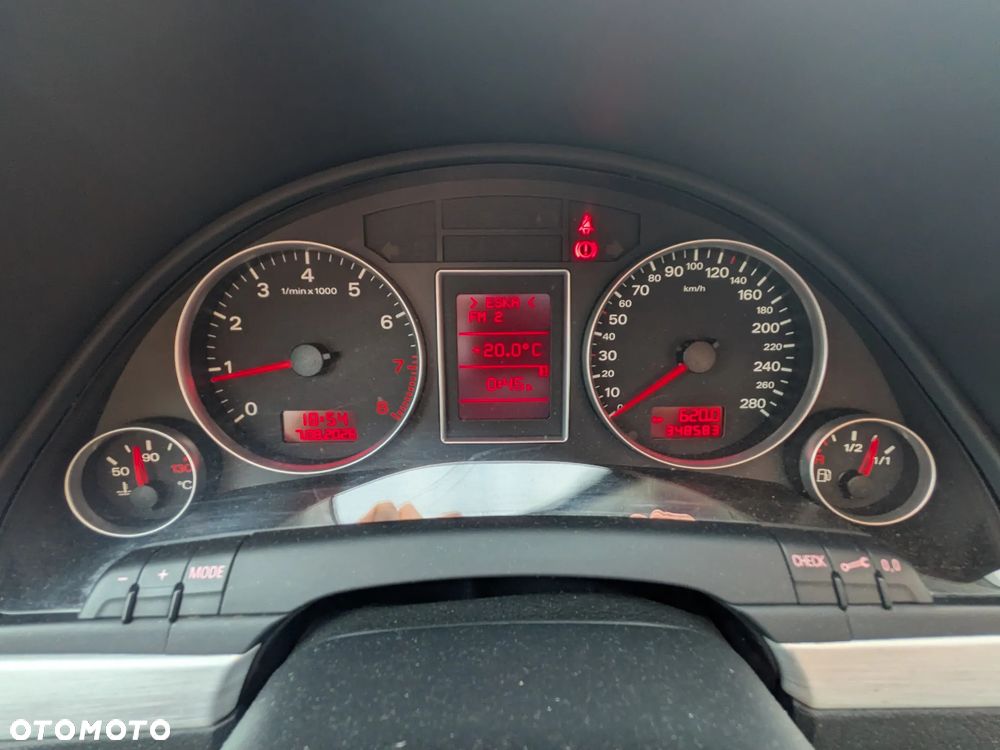 Audi A4 Limousine 2.0T FSI Quattro - 19