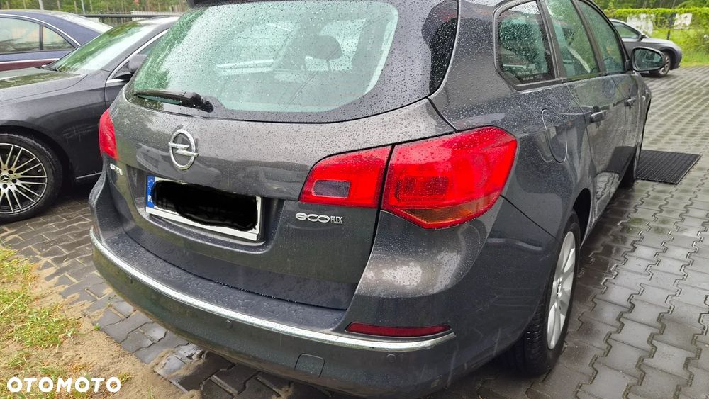 Opel Astra 1.4 T Sport - 4