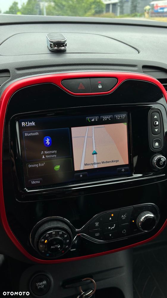 Renault Captur 1.2 TCe Helly Hansen EDC - 11