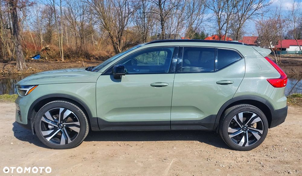 Volvo XC 40 B5 AWD Ultimate Dark - 8