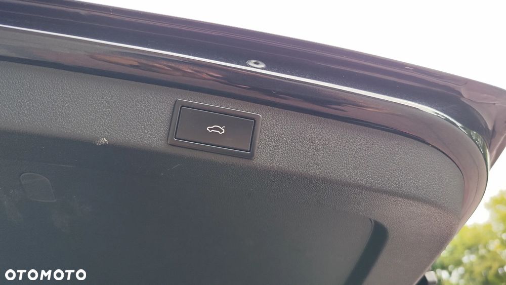 Skoda Octavia 2.0 TDI DSG RS - 10