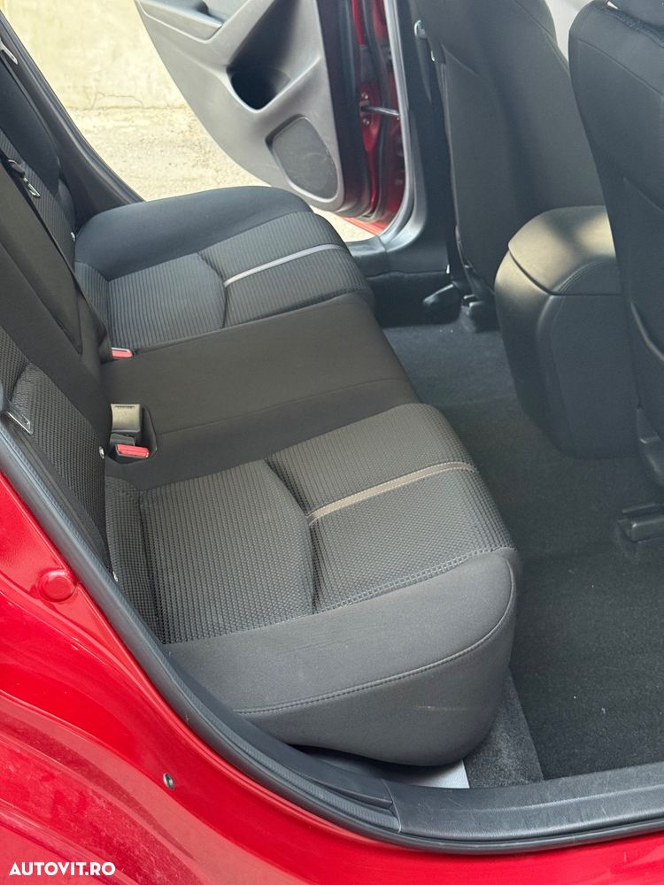 Mazda 3 - 16