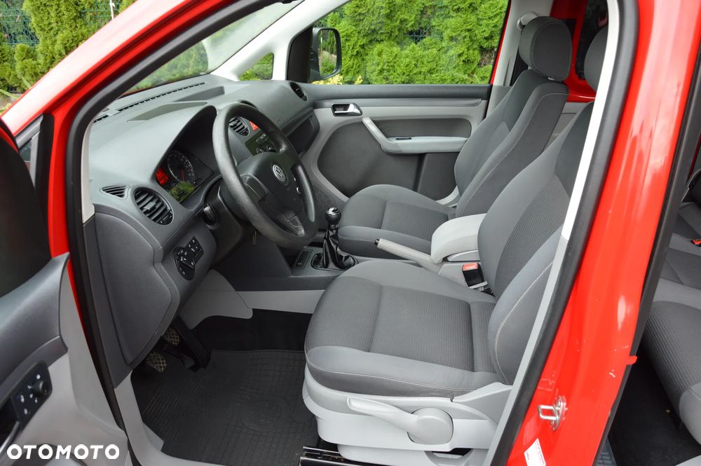 Volkswagen Caddy - 19