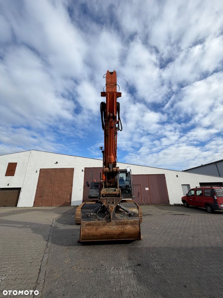 Hitachi ZX250LC-3 - 6