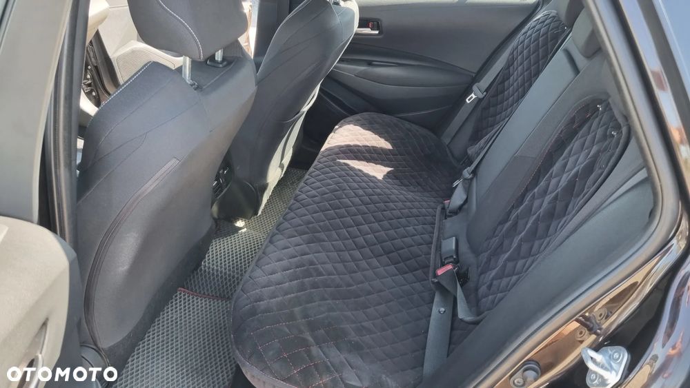 Toyota Corolla 1.8 Hybrid Comfort - 27