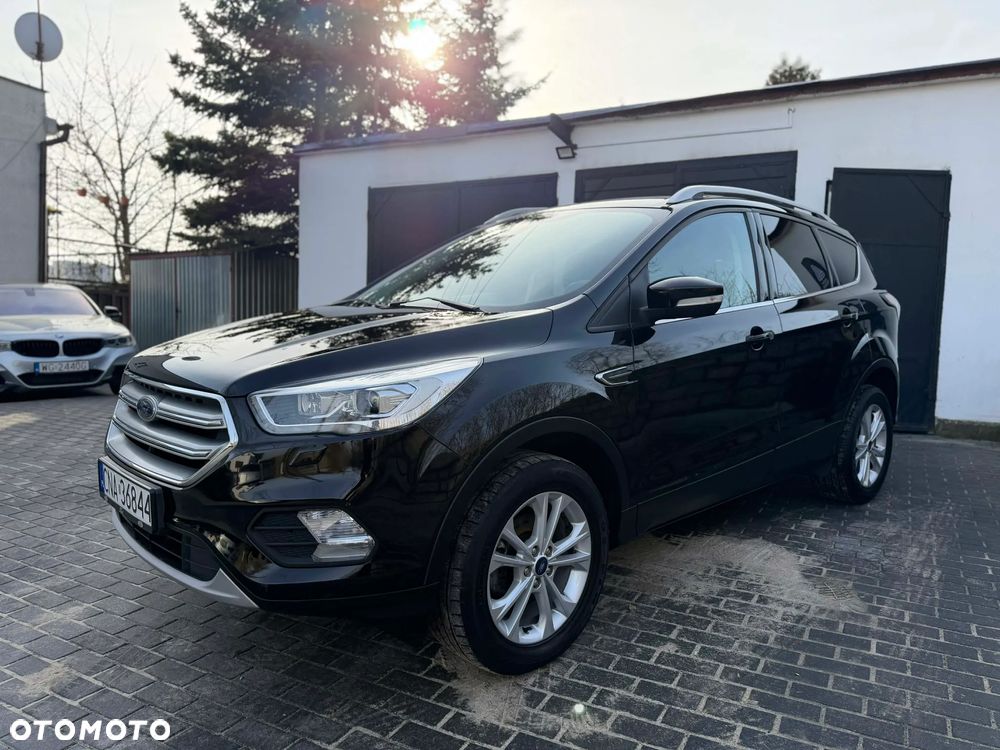 Ford Kuga 1.5 EcoBoost FWD Trend - 1