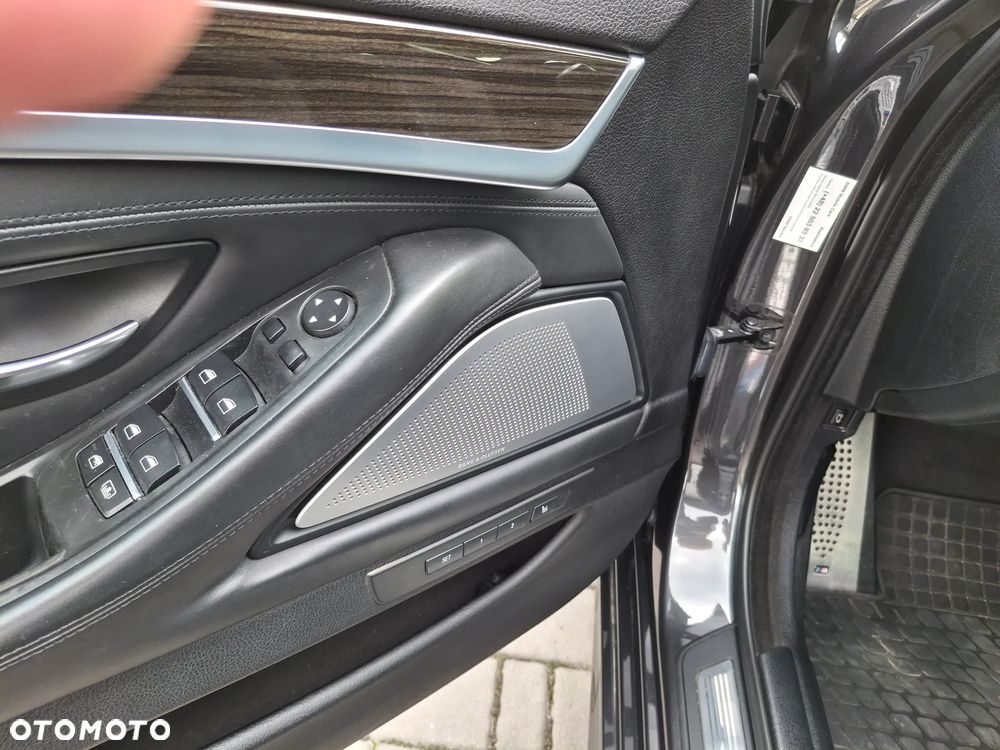 BMW Seria 5 - 21