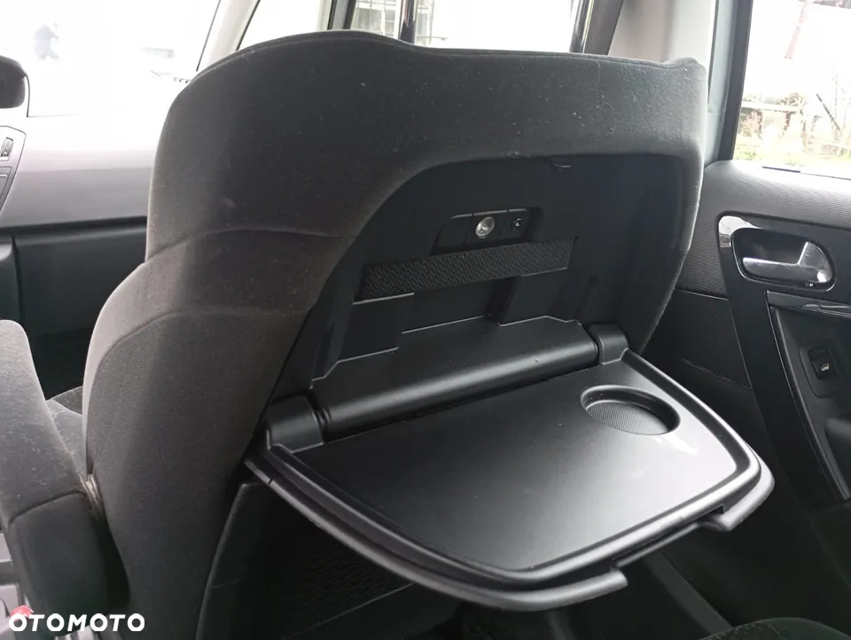 Citroën C4 Picasso - 11
