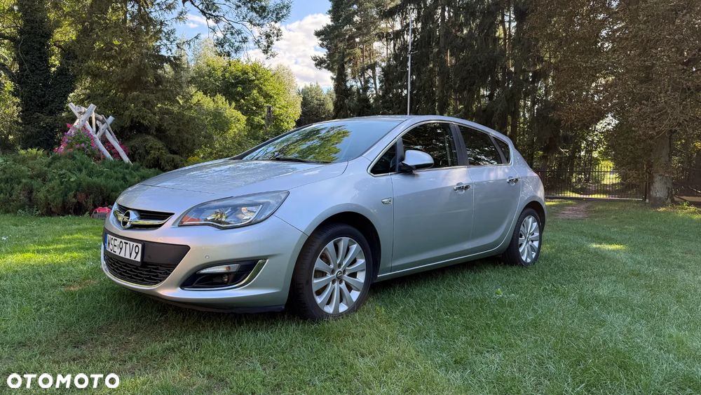 Opel Astra IV 1.4 T Cosmo S&S - 2