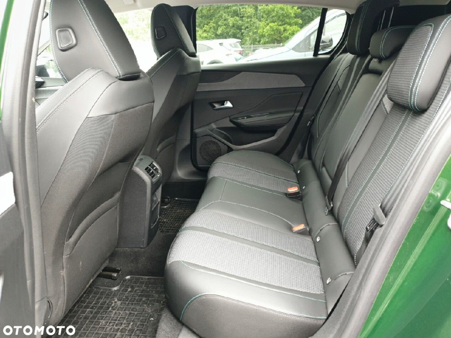 Peugeot 308 1.2 PureTech Allure S&S - 9