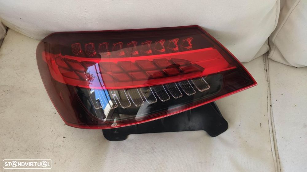 farolim esquerdo led Mercedes classe E w213 A2139065109 - 3