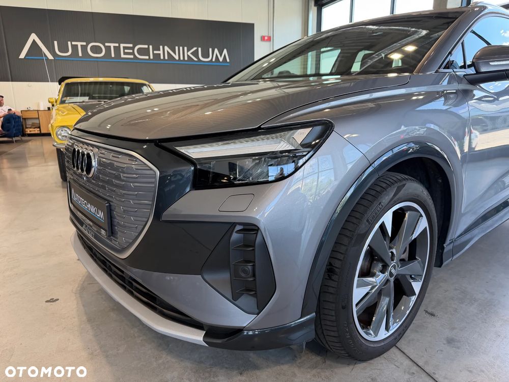 Audi Q4 e-tron 50 77kWh Quattro S Line - 2