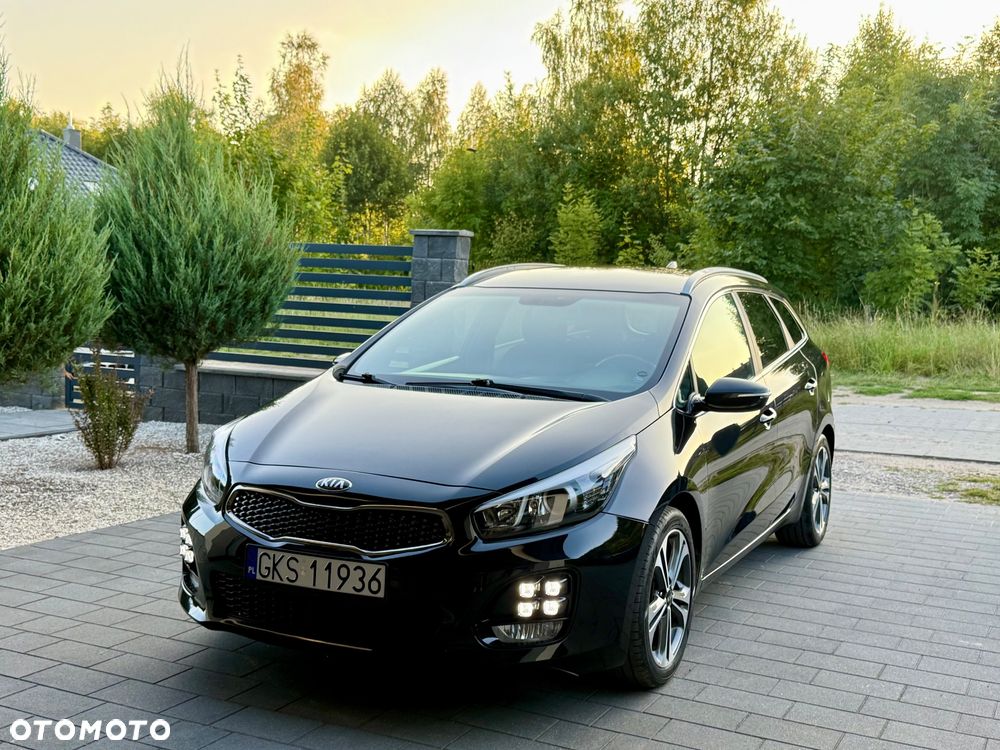 Kia Ceed 1.6 CRDi 136 ISG GT Line - 30