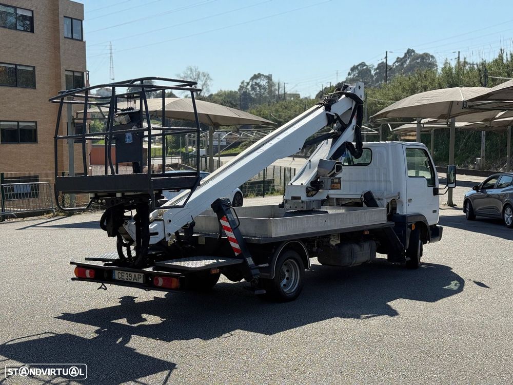 Nissan Cabstar 3.0 TD 35.13 L/1 - 6