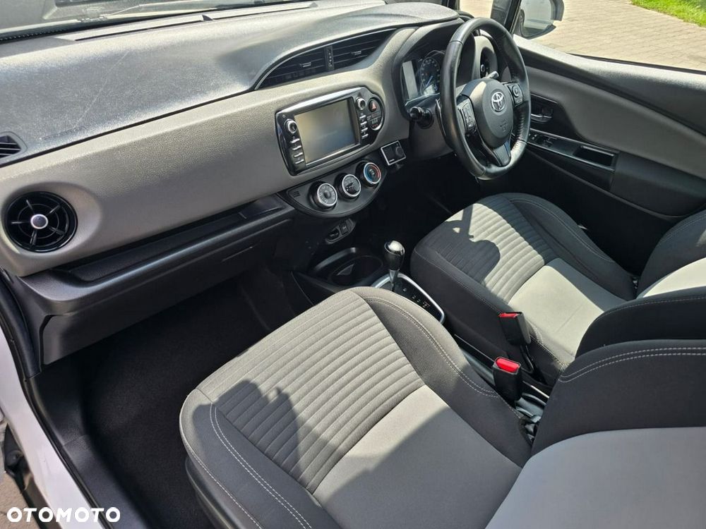 Toyota Yaris - 9