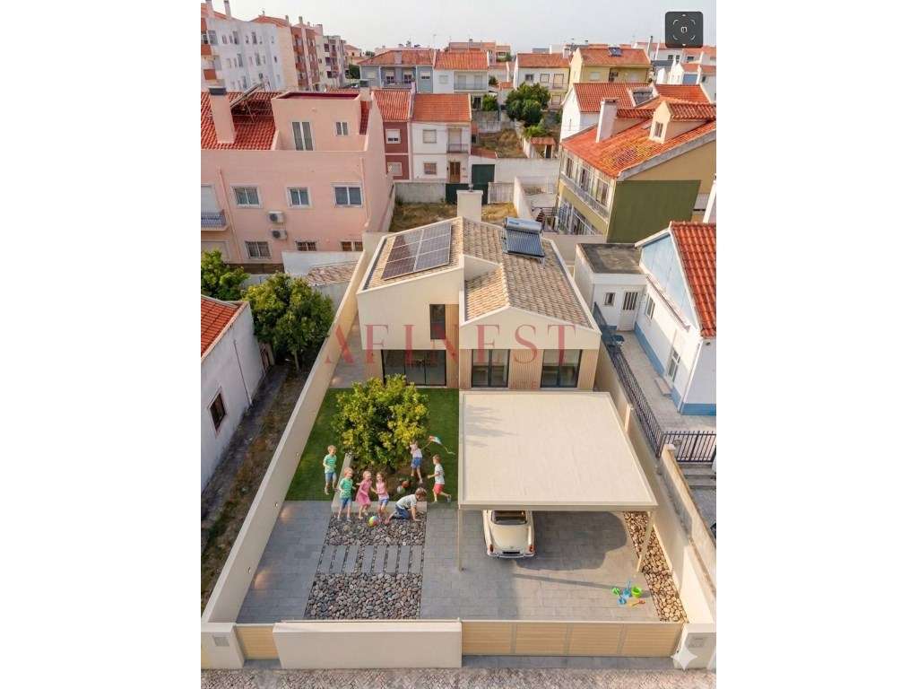 TERRENO COM PROJETO APROVADO EM SÃO DOMINGOS DE RANA - Grande imagem: 2/11