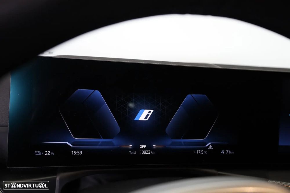 BMW i4 eDrive40 Edição Desportiva M - 27