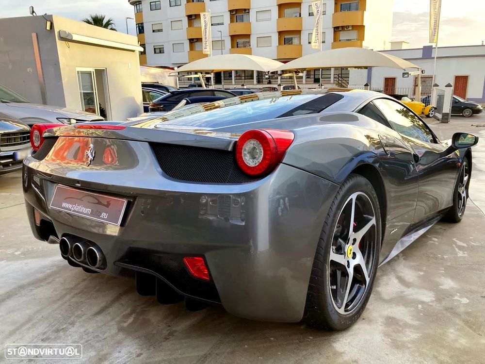 Ferrari 458 Italia - 33