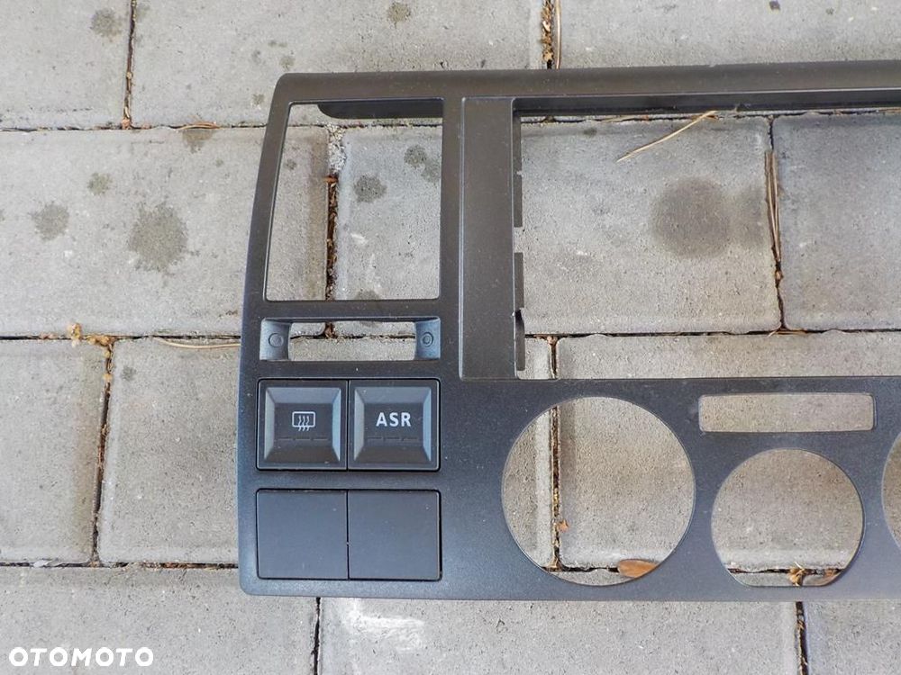 VW T5 PLASTIK DESKI KONSOLA ŚRODKOWA - 2