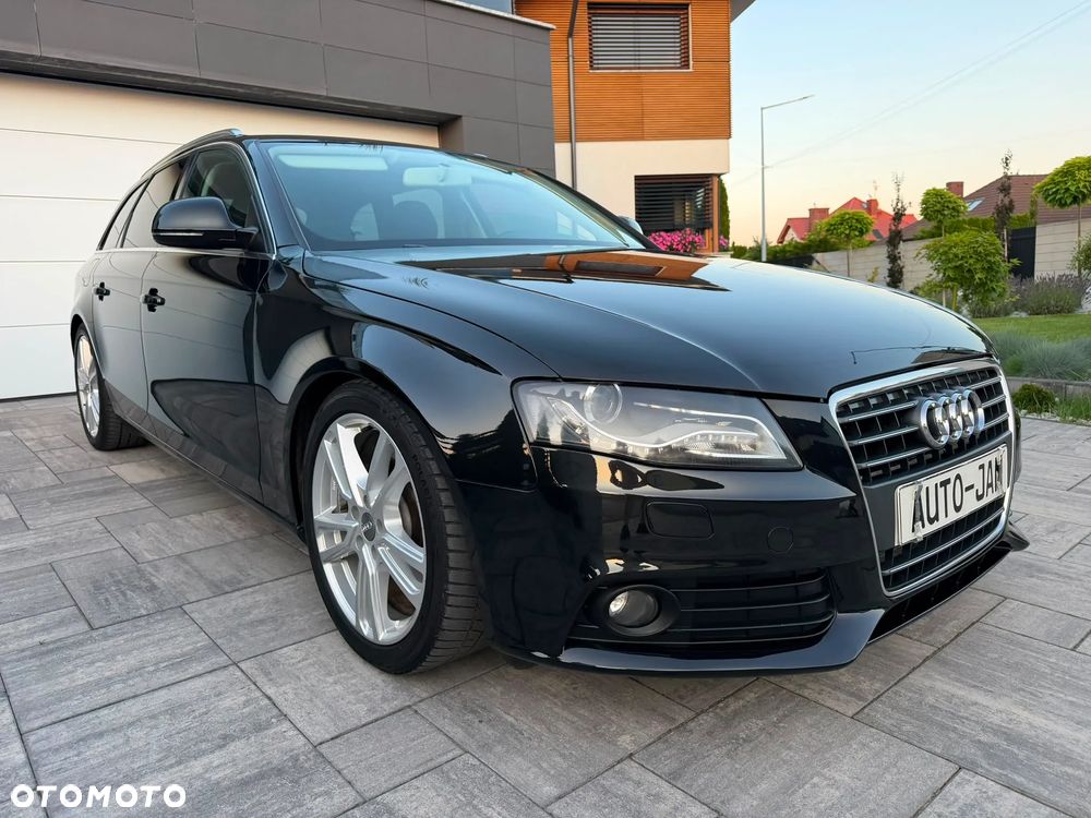 Audi A4 Avant - 4