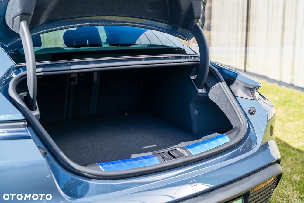 Porsche Taycan 105kWh 4 Performance Plus - 8