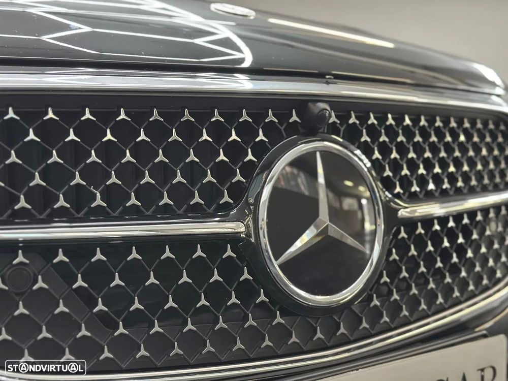 Mercedes-Benz E 300 e Exclusive Line - 50