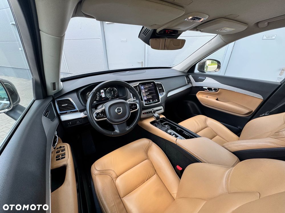 Volvo XC 90 D5 AWD Inscription - 9