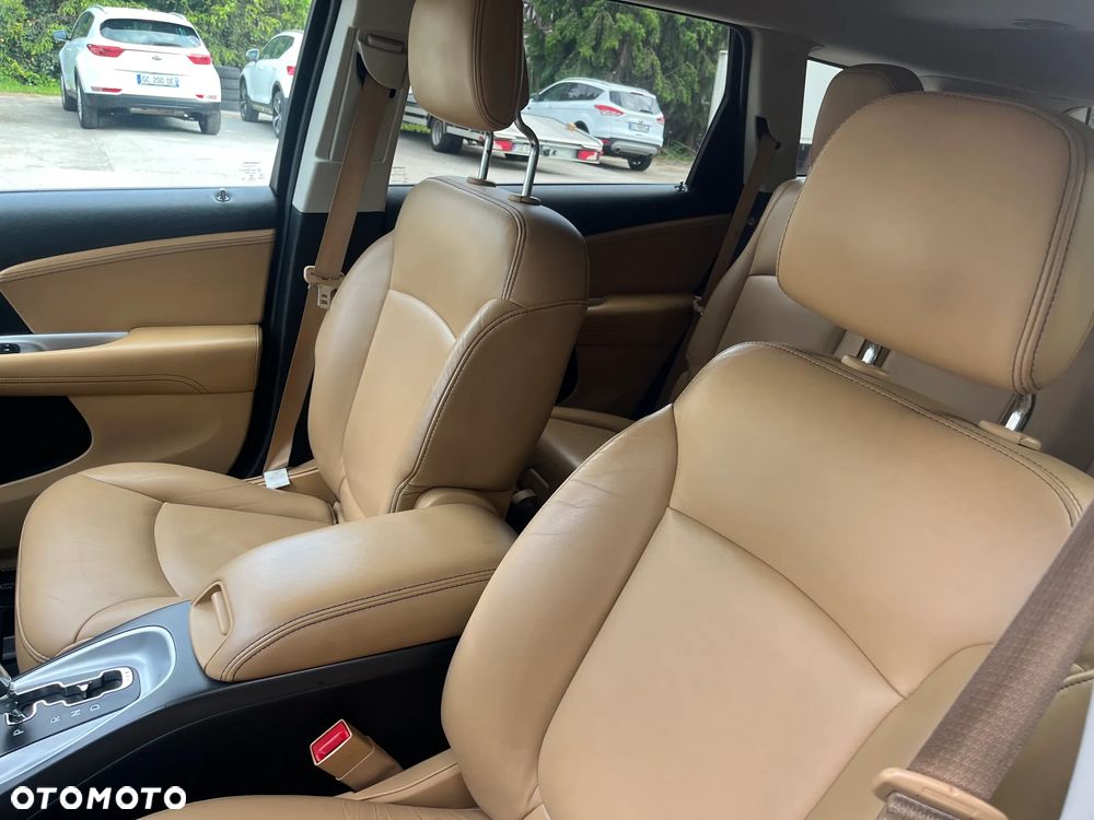 Fiat Freemont 2.0 Multijet Urban AWD - 12