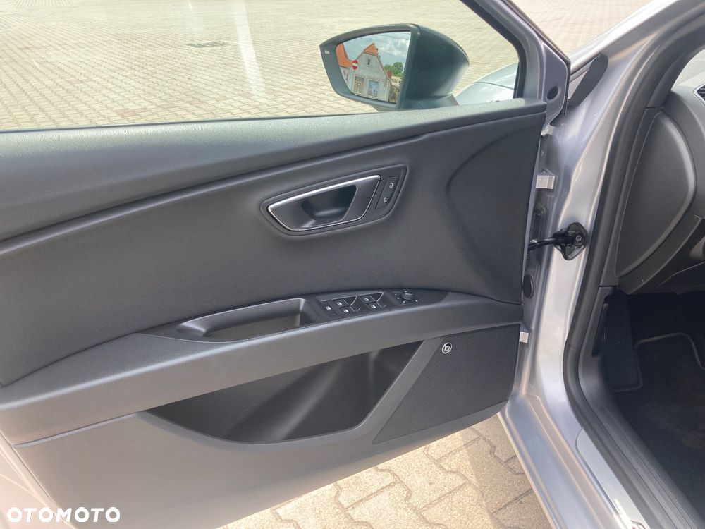 Seat Leon Sportstourer 2.0 TDI DPF DSG FR Black Matt Edition - 21