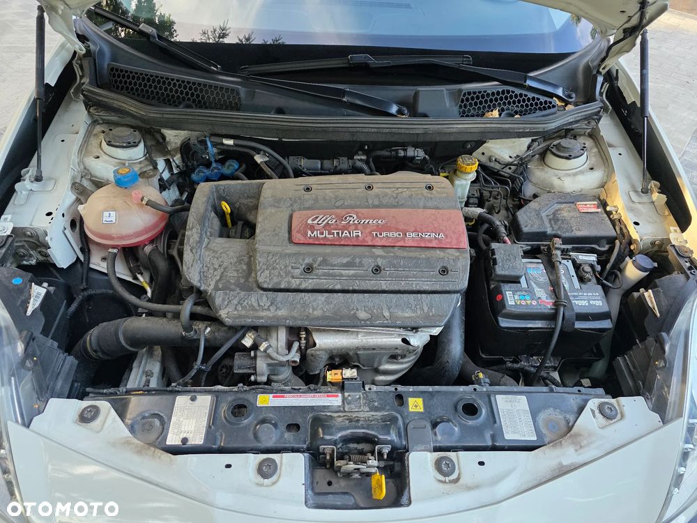Alfa Romeo Giulietta 1.4 TB 16V Multiair - 14