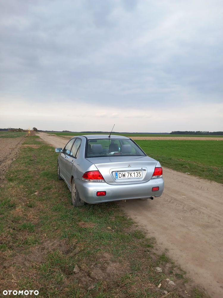 Mitsubishi Lancer 1.6 Comfort - 5