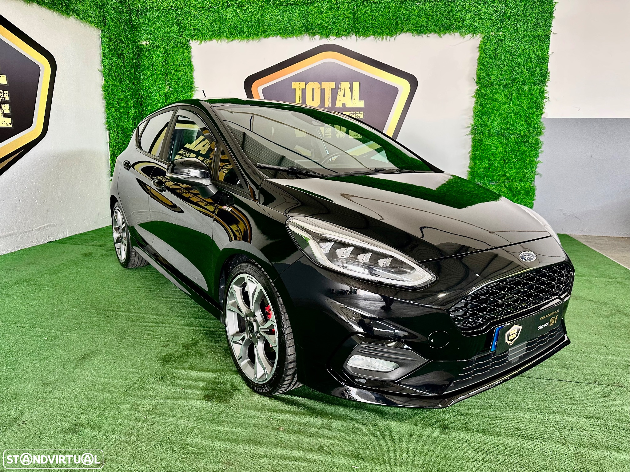 Ford Fiesta 1.5 TDCi S&S ST-LINE - 3