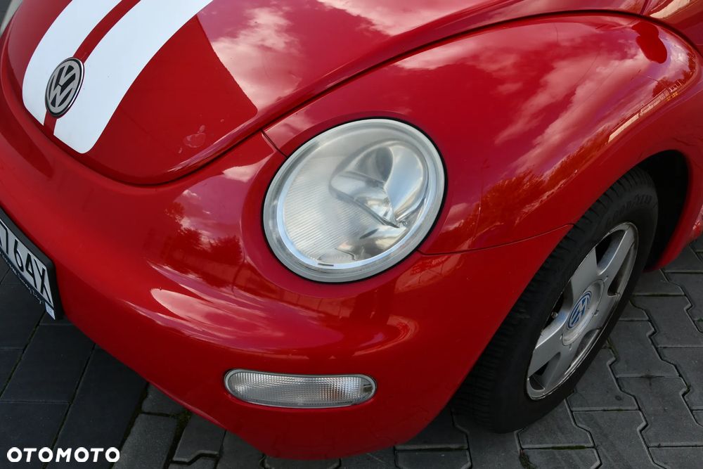 Volkswagen New Beetle 1.6 - 10