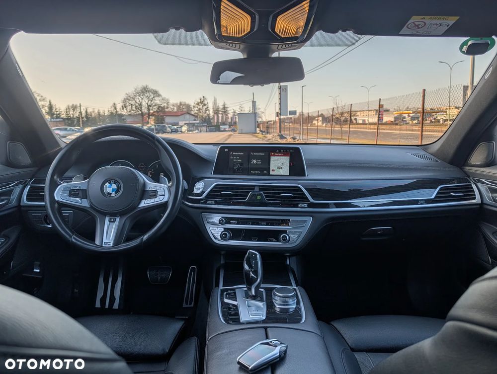 BMW Seria 7 - 13