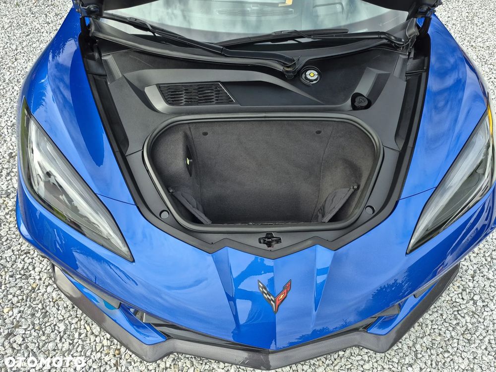 Chevrolet Corvette Stingray 3LT 6.2 V8 Automatik - 31