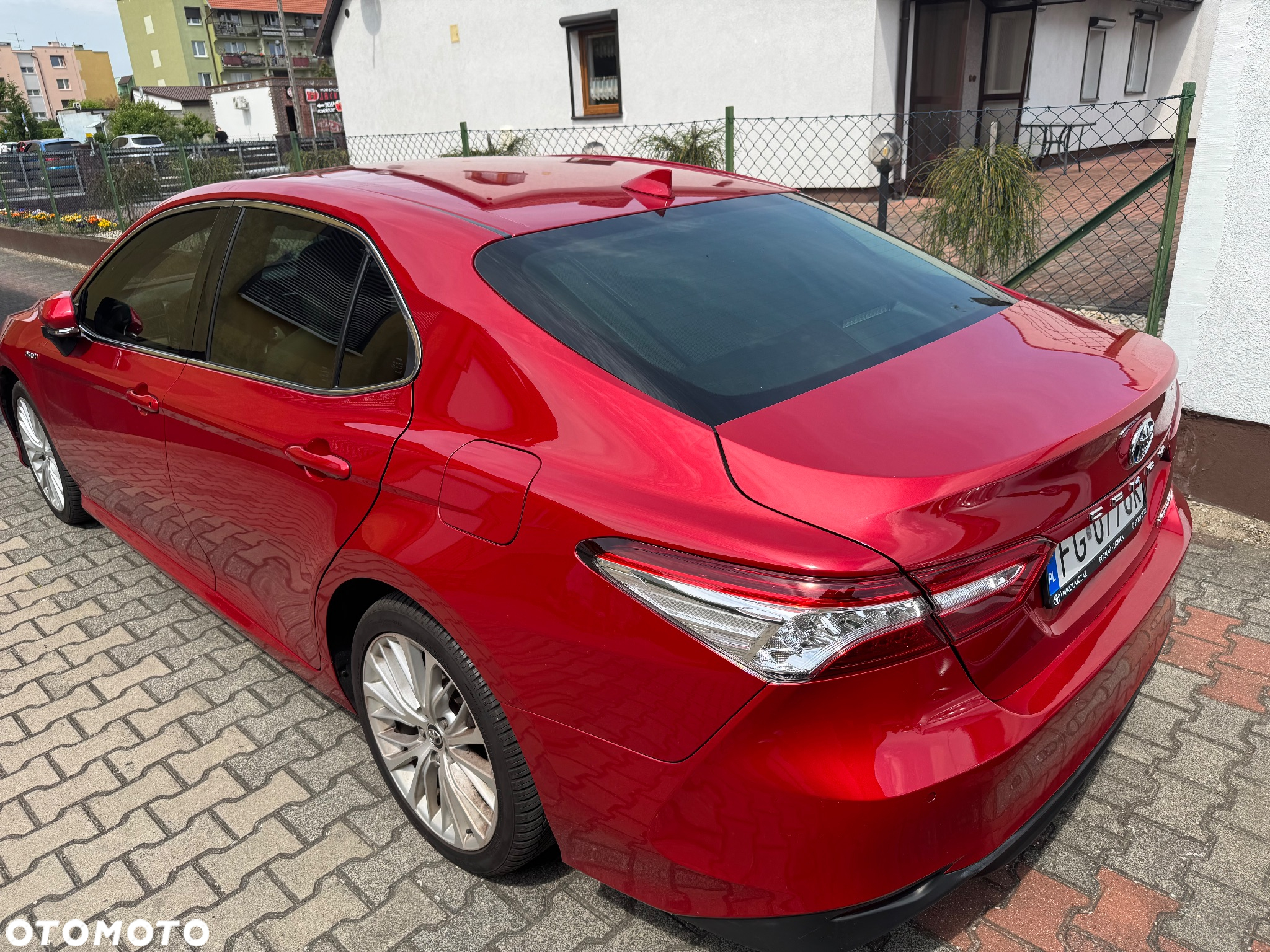 Toyota Camry 2.5 Hybrid Executive CVT - 4