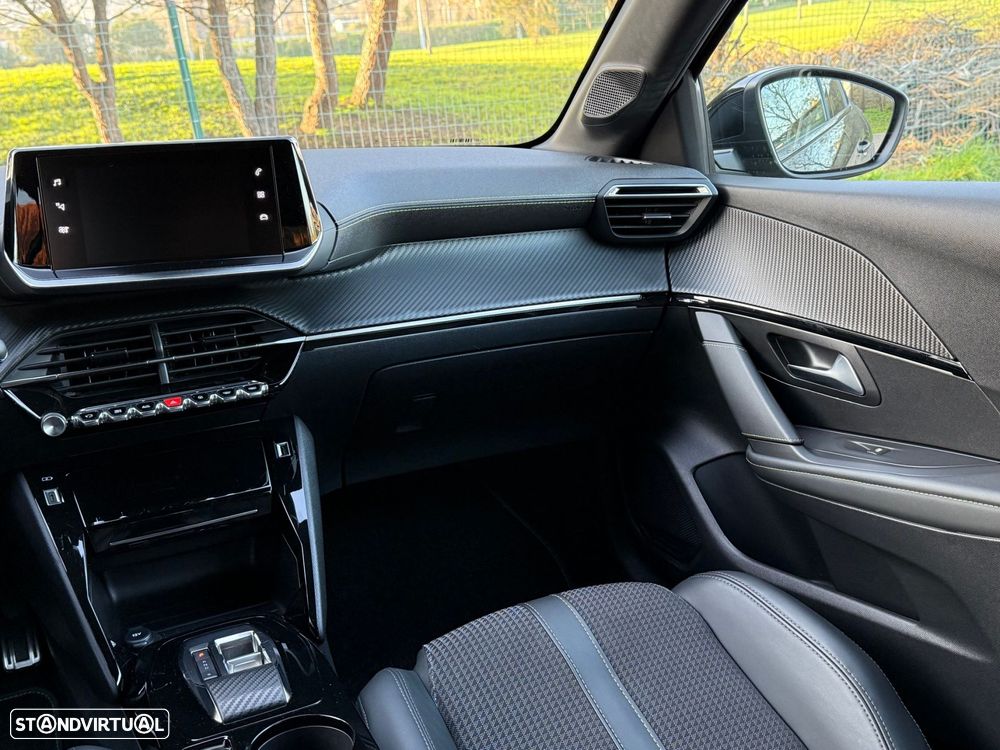 Peugeot e-208 50 kWh GT - 27