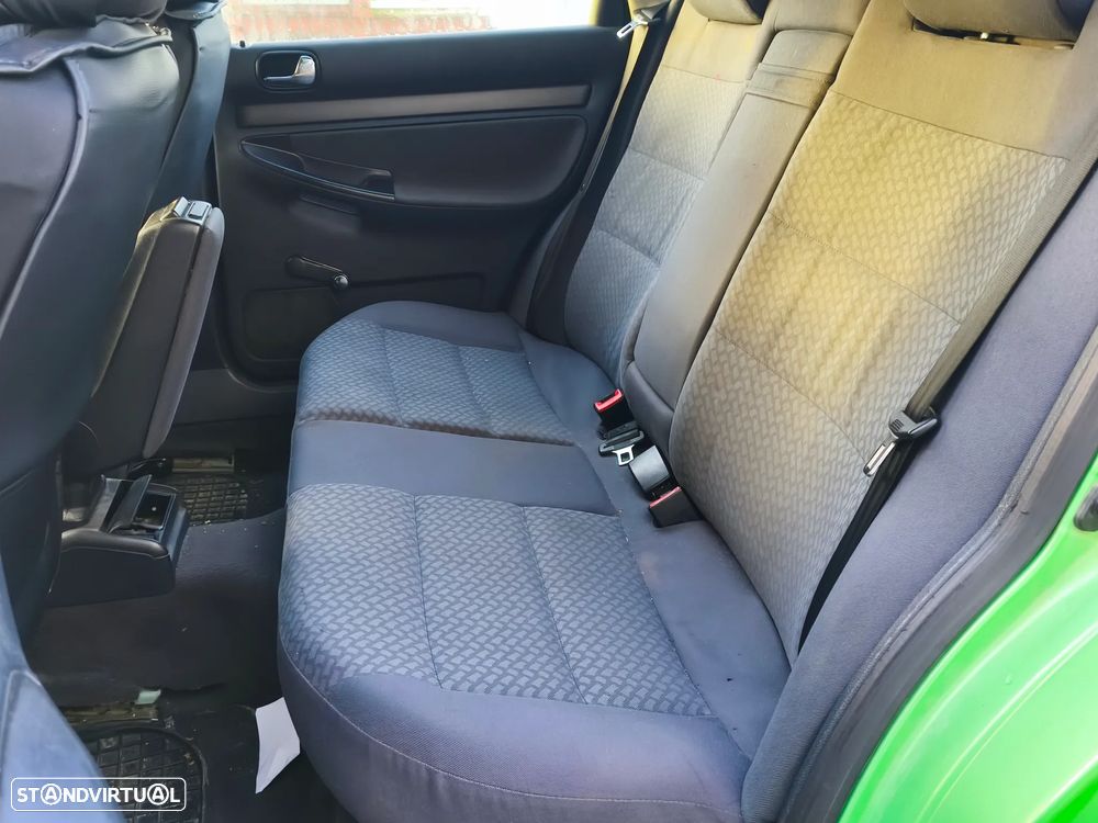 Audi A4 Avant 1.9 TDI Sport - 5