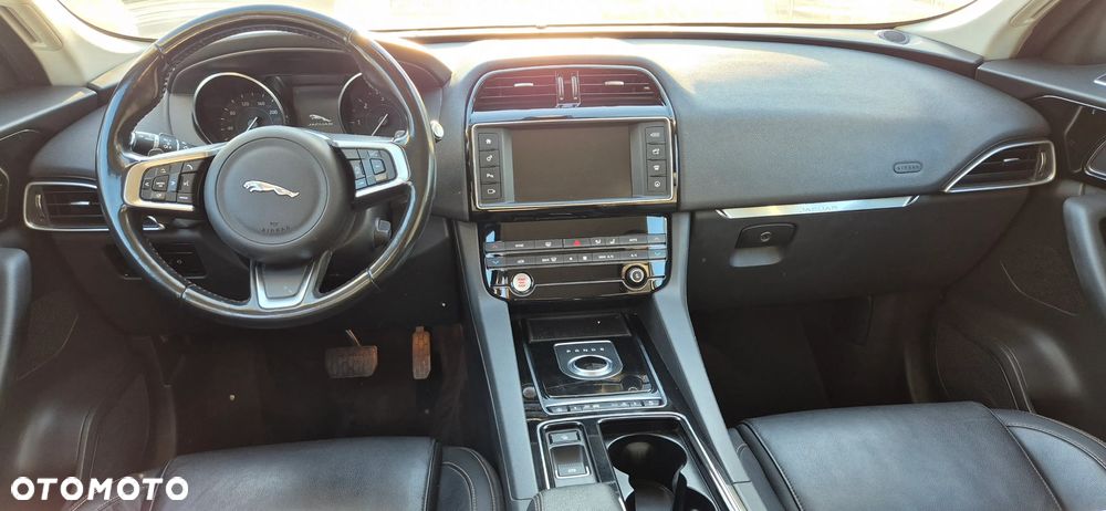 Jaguar F-Pace 2.0 i4D AWD Prestige - 20