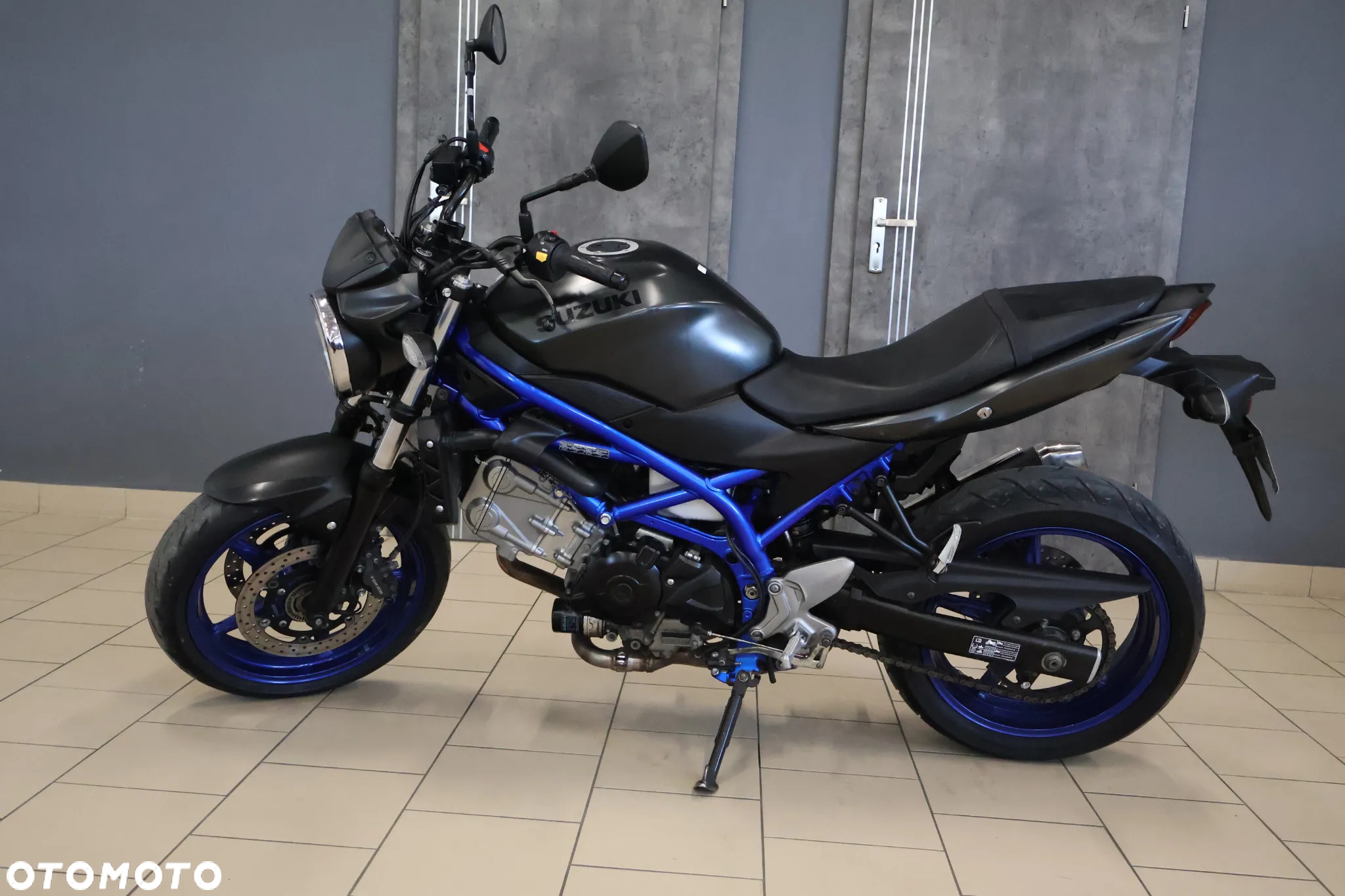 Suzuki SV - 6