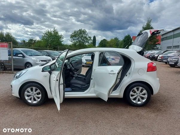 Kia Rio 1.2 M - 35
