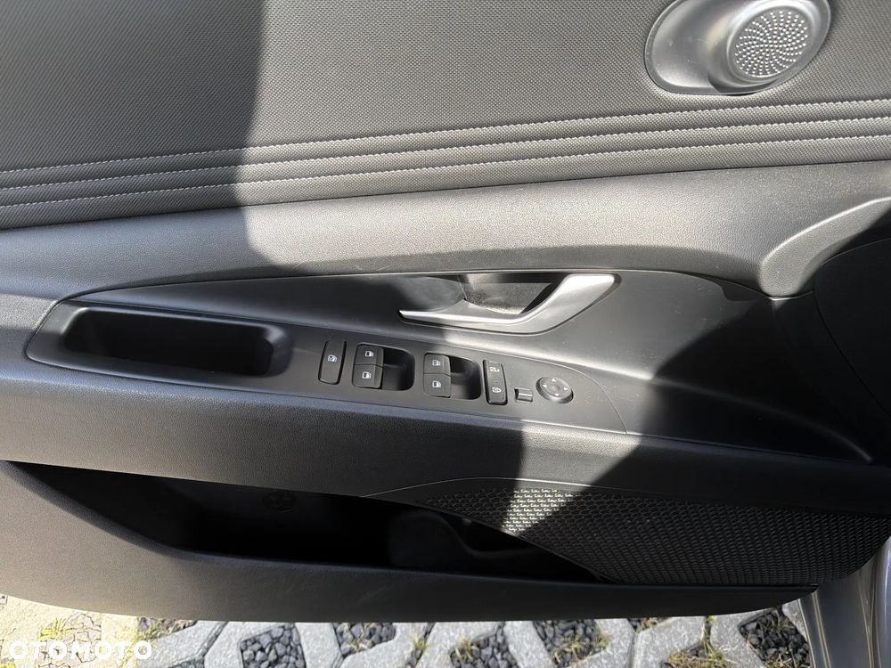 Hyundai Elantra 1.6 Smart - 14