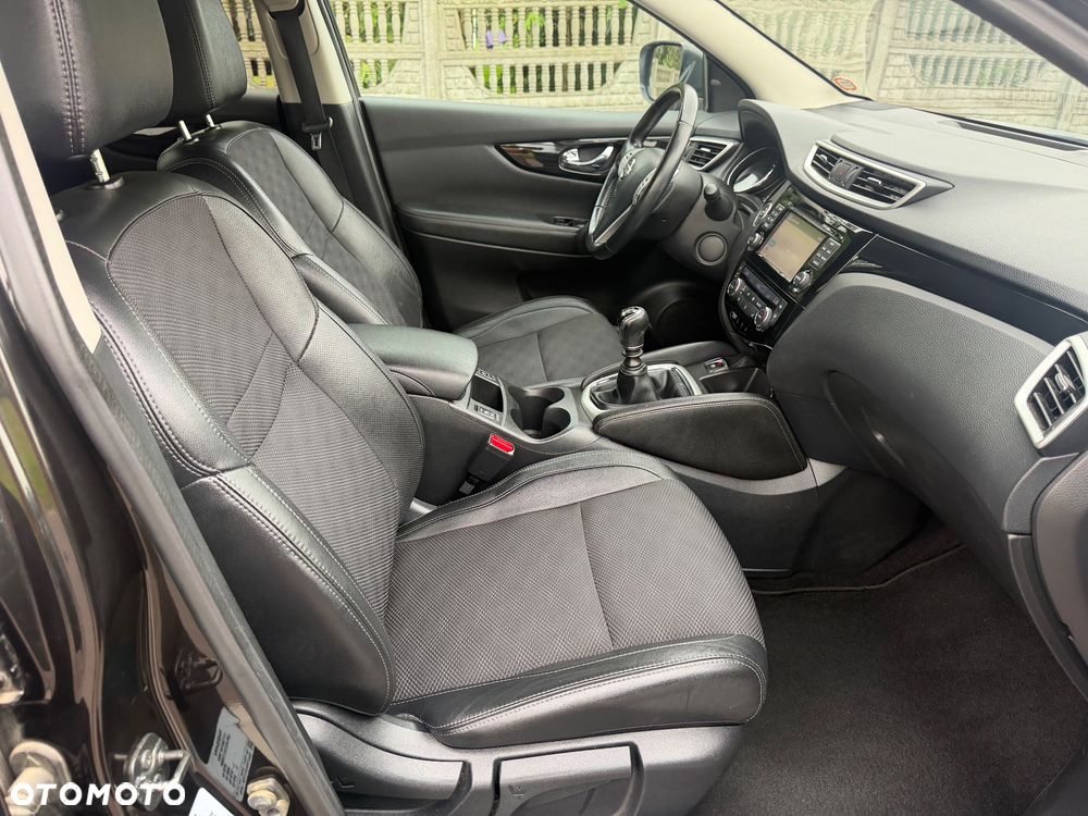 Nissan Qashqai 1.5 dCi Tekna - 18