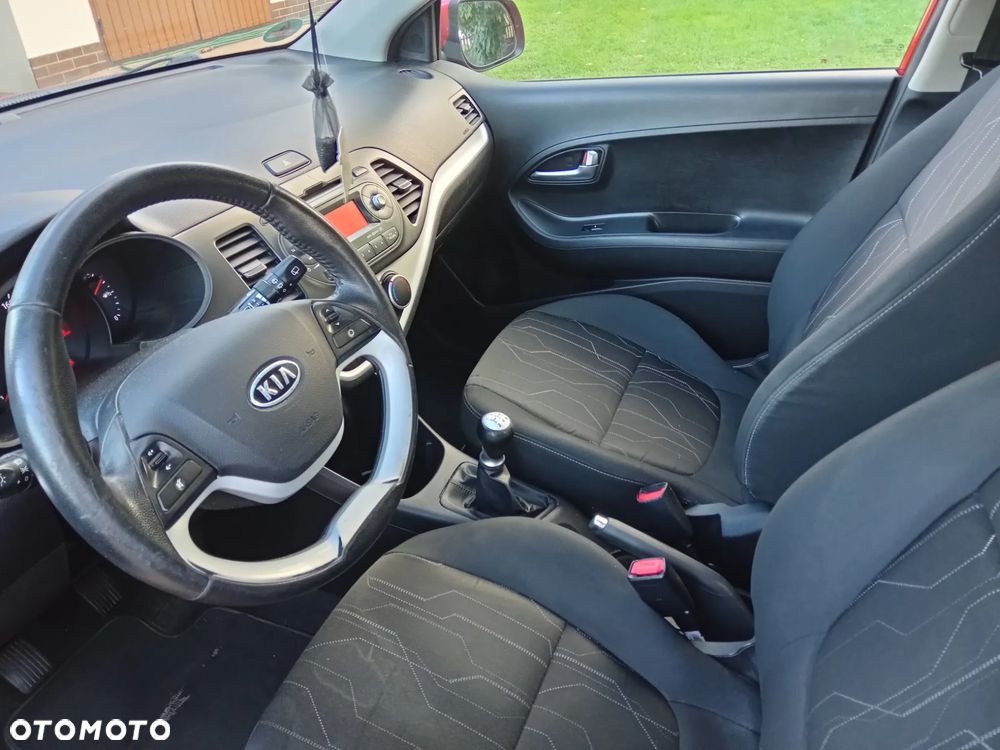 Kia Picanto - 8