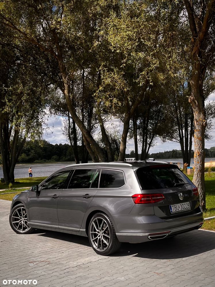 Volkswagen Passat 2.0 TDI Bi-Turbo BMT 4Mot Highline DSG - 3