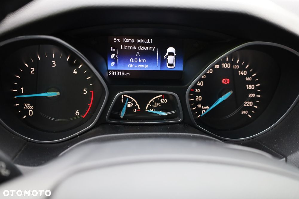 Ford Focus 1.5 TDCi Trend - 8